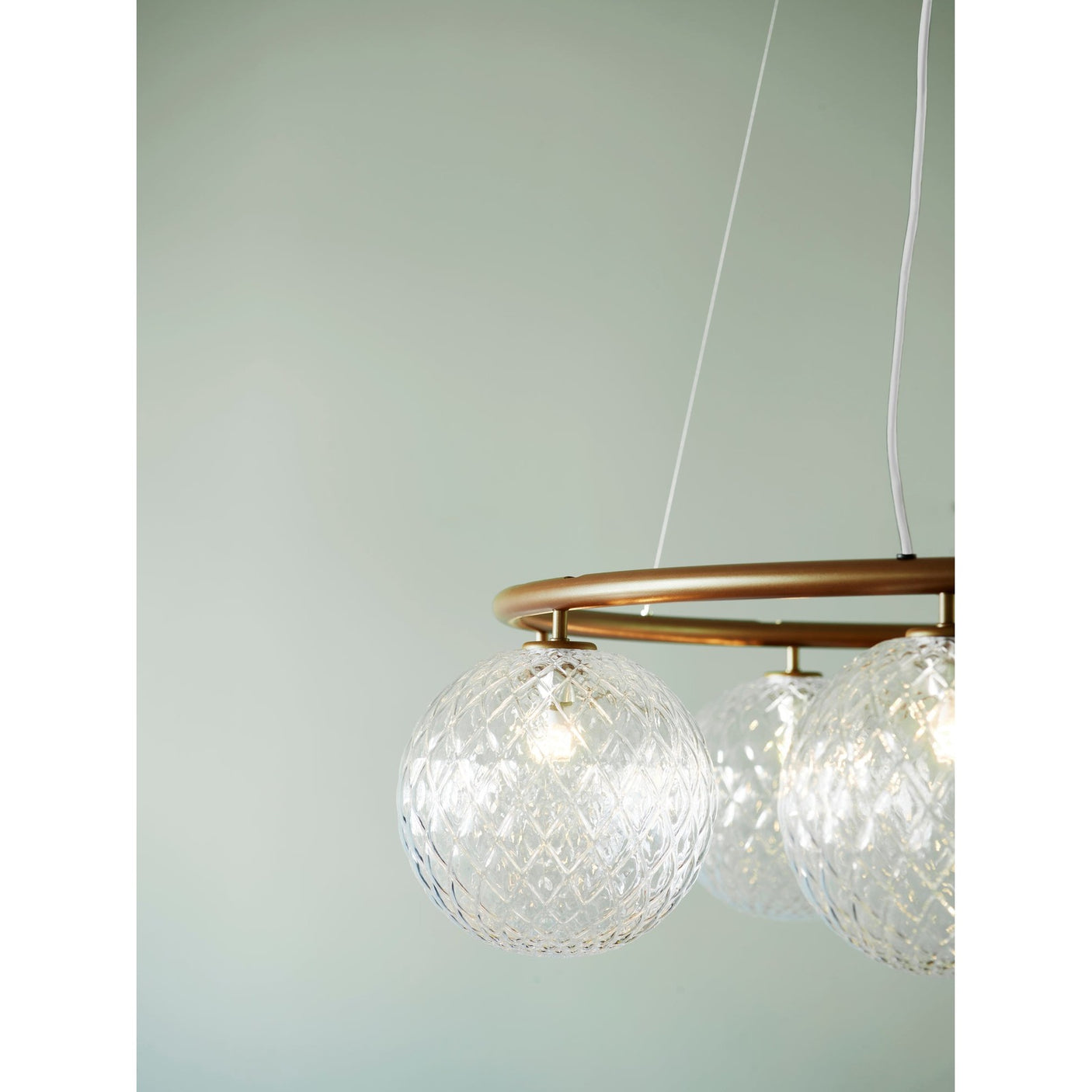 Miira 8 Circular Nuura Taklampe
