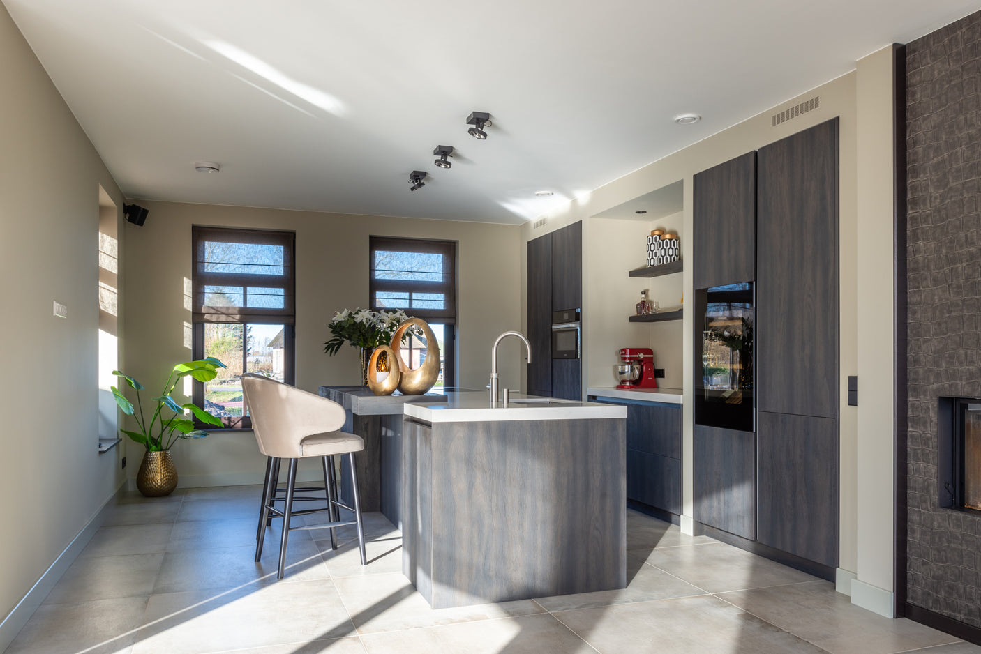 Barstol Indigo khaki-fløyel Richmond Interiors Barstol