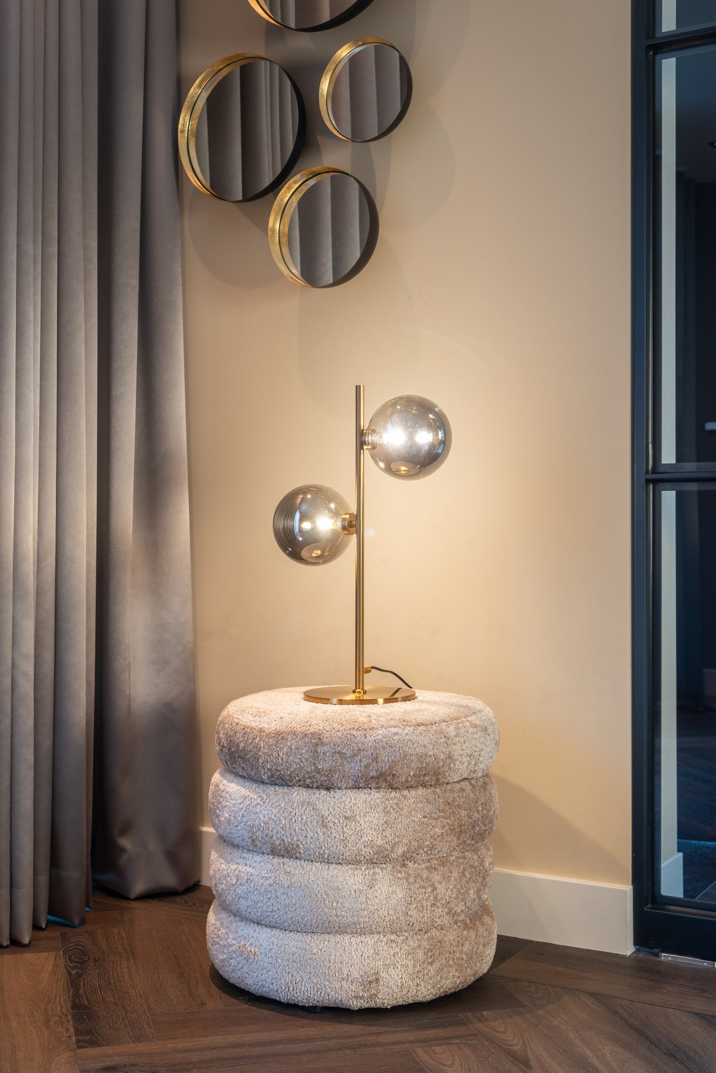 Pouffe & fotkrakk Adele sheep natural Richmond Interiors Pall