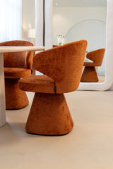 Spisebord Alexander Jones beige 130Ø Renaissance Richmond Interiors Spisebord