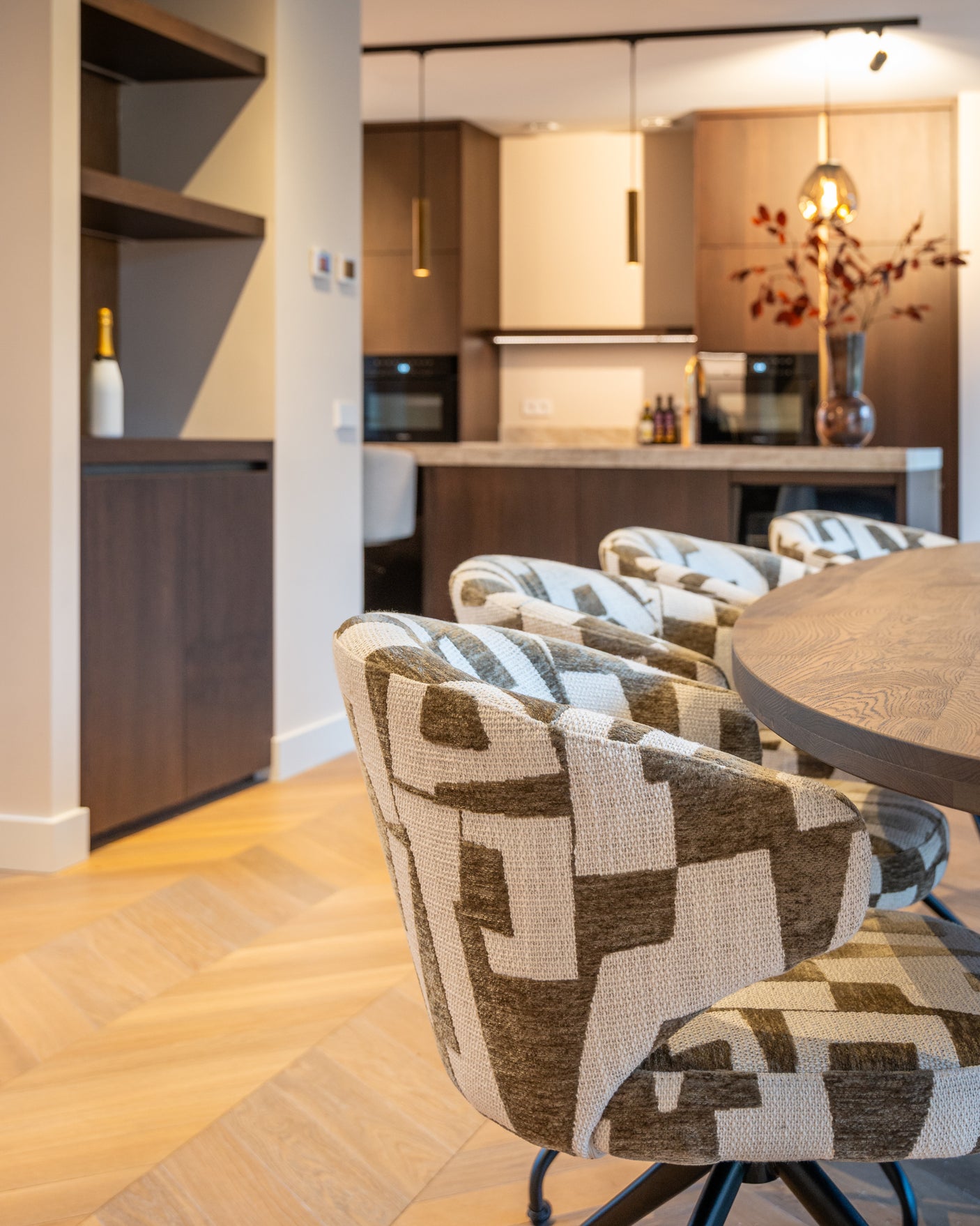 Spisestol Milly moss graffic swivel Richmond Interiors Spisestol