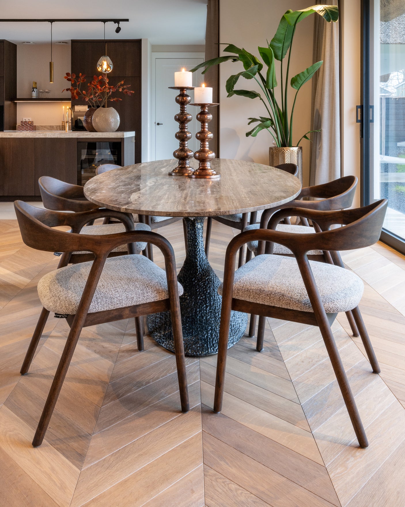 Spisebord Russo askebrun ovalt 235 Richmond Interiors Spisebord