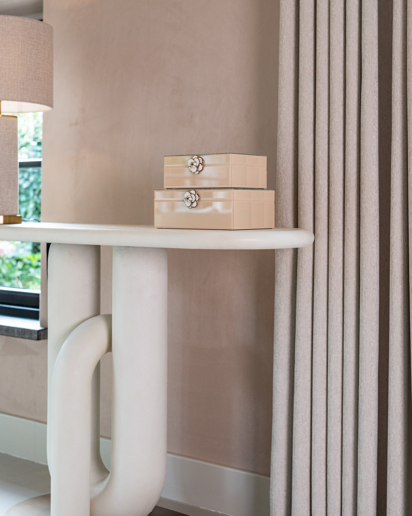 Oppbevaringsboks Abbey elfenben liten Richmond Interiors Oppbevaring