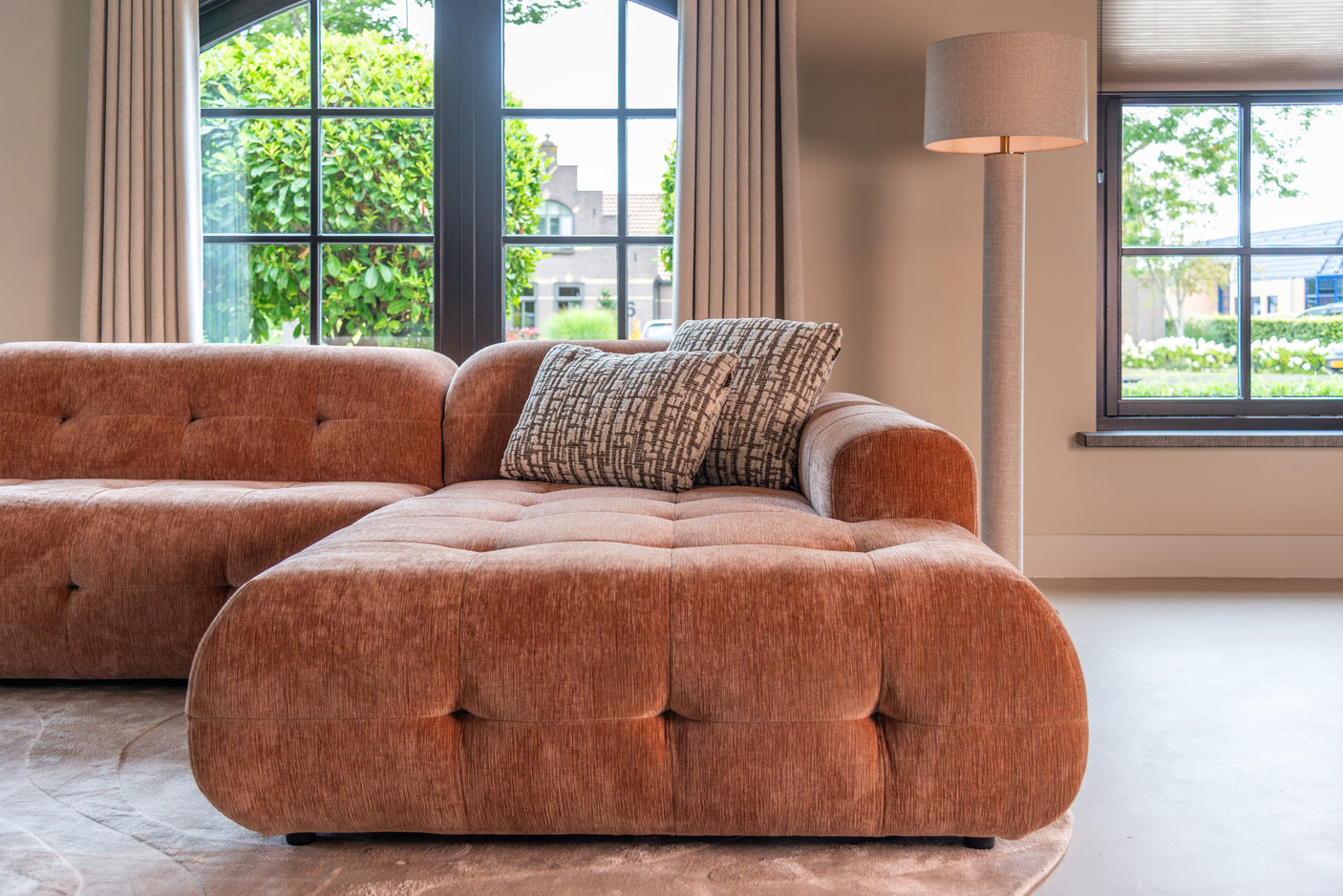 Gulvlampe Joline beige Richmond Interiors Gulvlampe