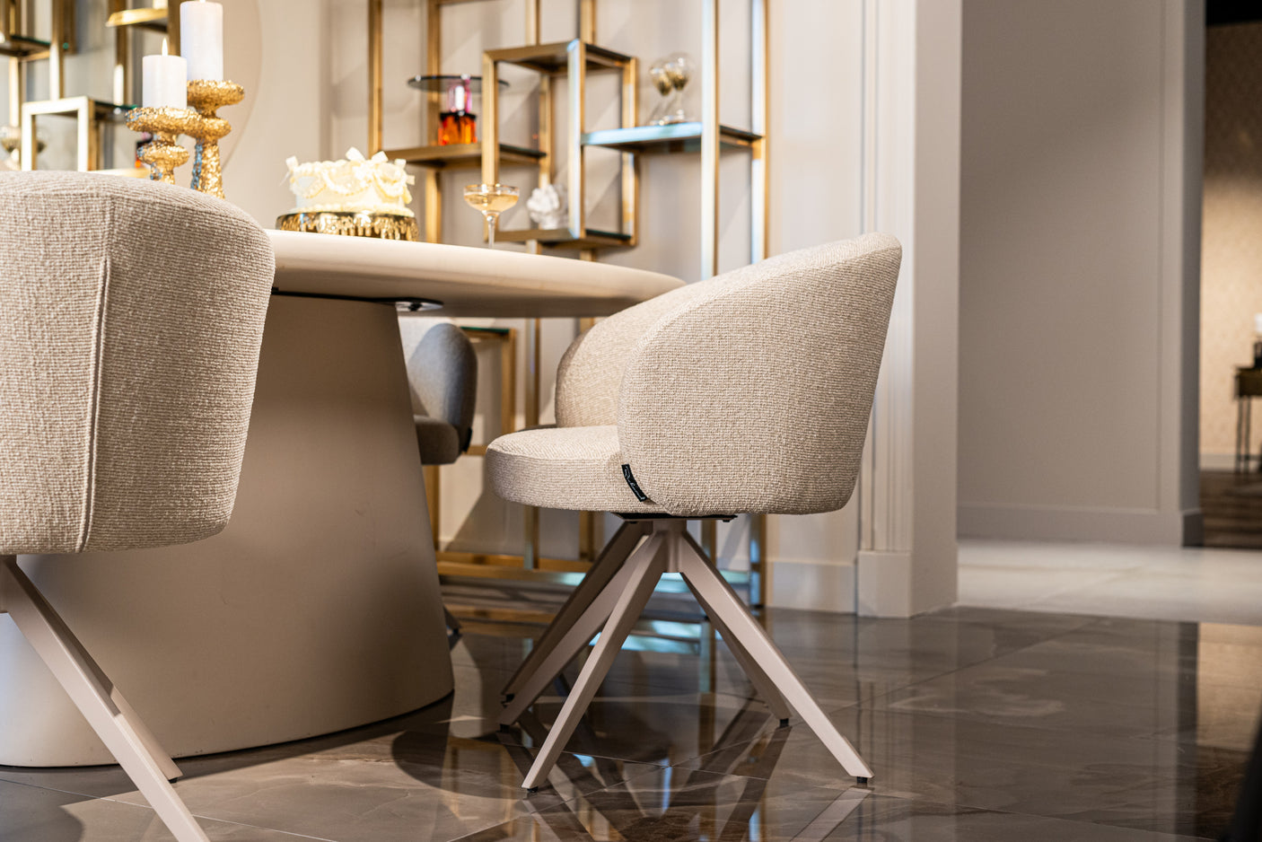 Spisebord Clayton beige 220 Richmond Interiors Spisebord