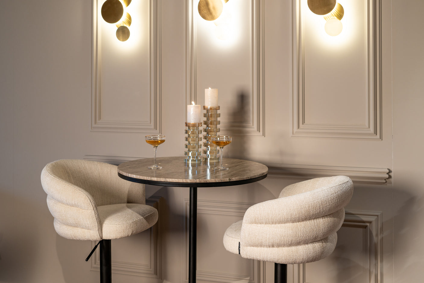 Veggmontert lampe Collin børstet gull Richmond Interiors Vegglampe