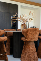 Barkrakk Gatsbi nydelig kanel Richmond Interiors Barstol