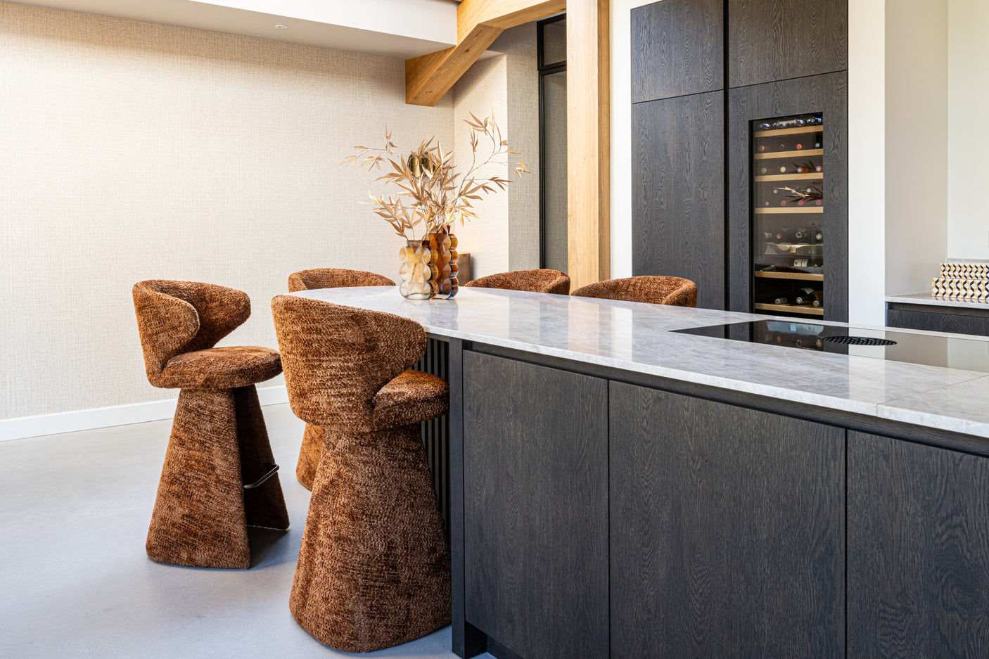 Barkrakk Gatsbi nydelig kanel Richmond Interiors Barstol
