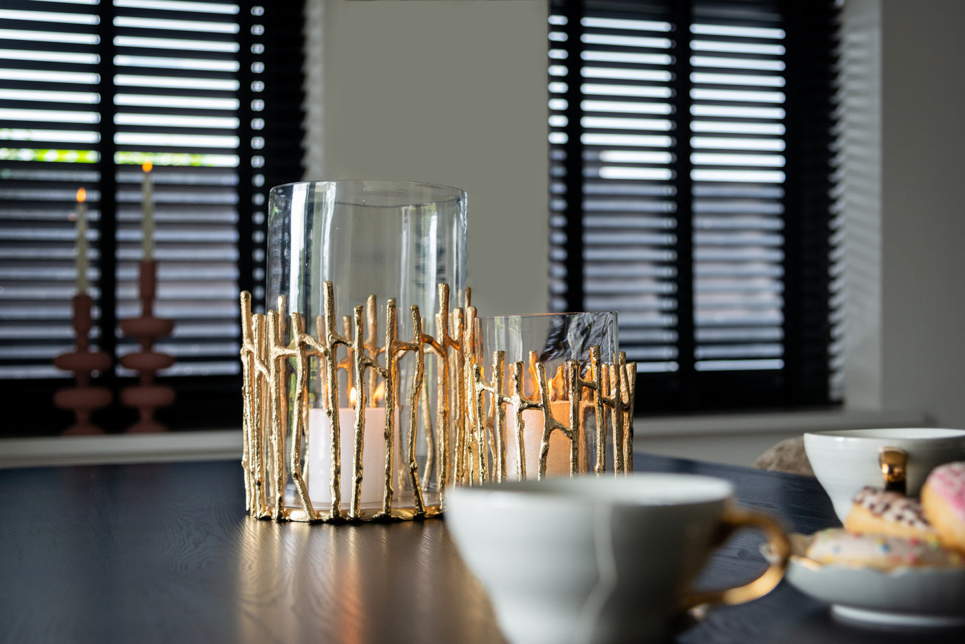 Hurricane light Loretta gold small Richmond Interiors Lanterne og lysglass