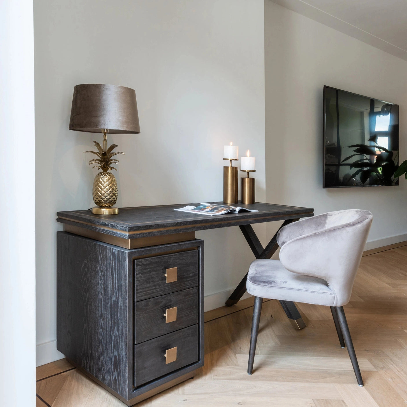 skrivebord Hunter svart rustikk Richmond Interiors Skrivebord