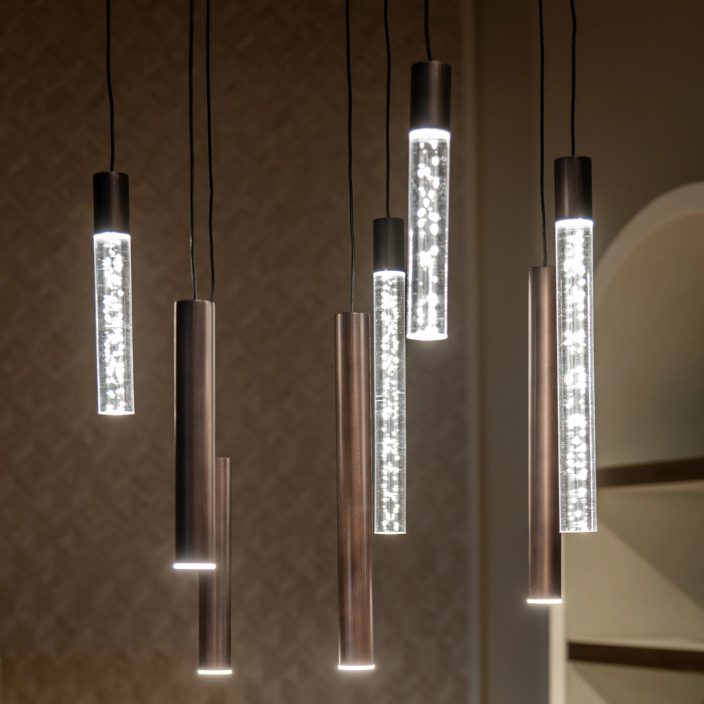 Lysekrone Oxley bronse liten Richmond Interiors Taklampe