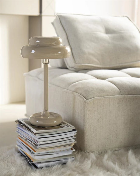 Pomm - beige By-Boo Bordlampe