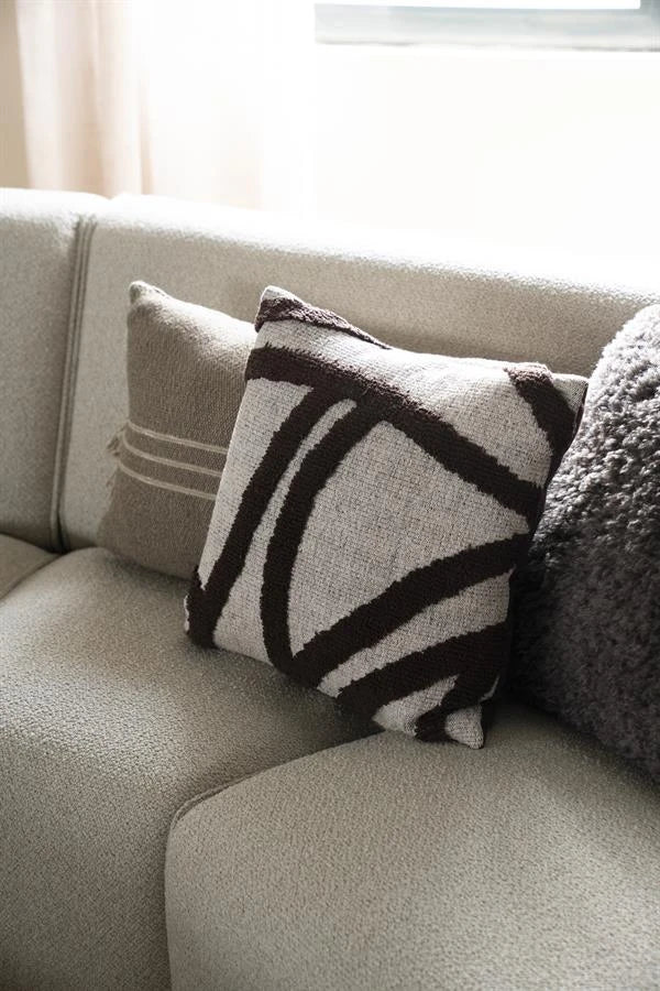 Pillow Majani By-Boo Pute