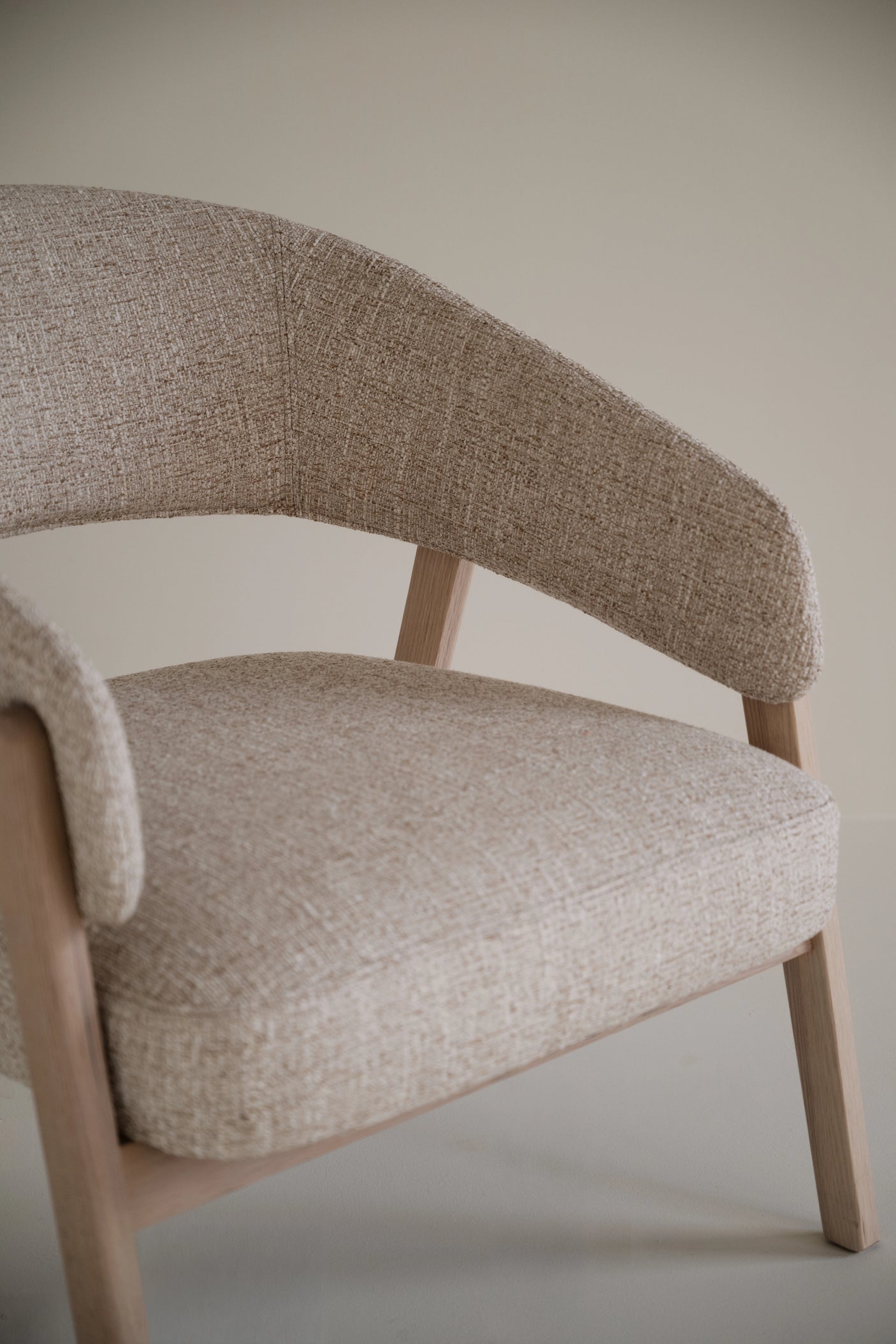 Barnaby lenestol beige/whitewash Rowico Lenestol