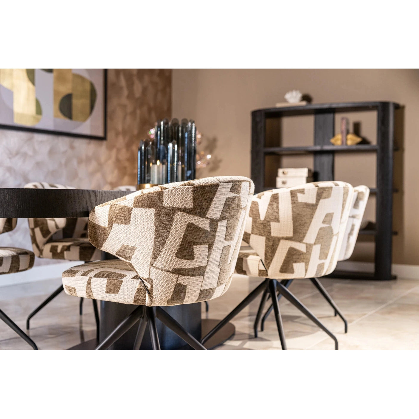 Spisestol Milly biscotti svingbar Richmond Interiors Spisestol