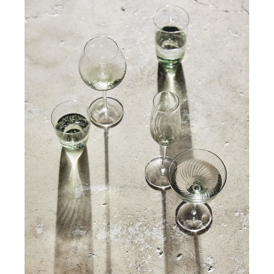 GARO champagneflasker - h27,5 cm - klart glass/grønn Nordal GLASS/JUGS