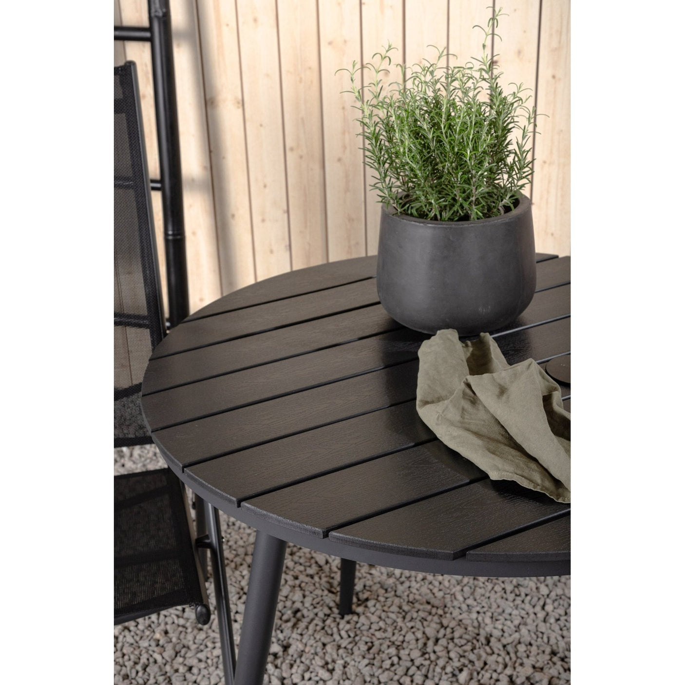 Break Spisebord Rundt 90ø + Break stoler Venture Design Spisegruppe