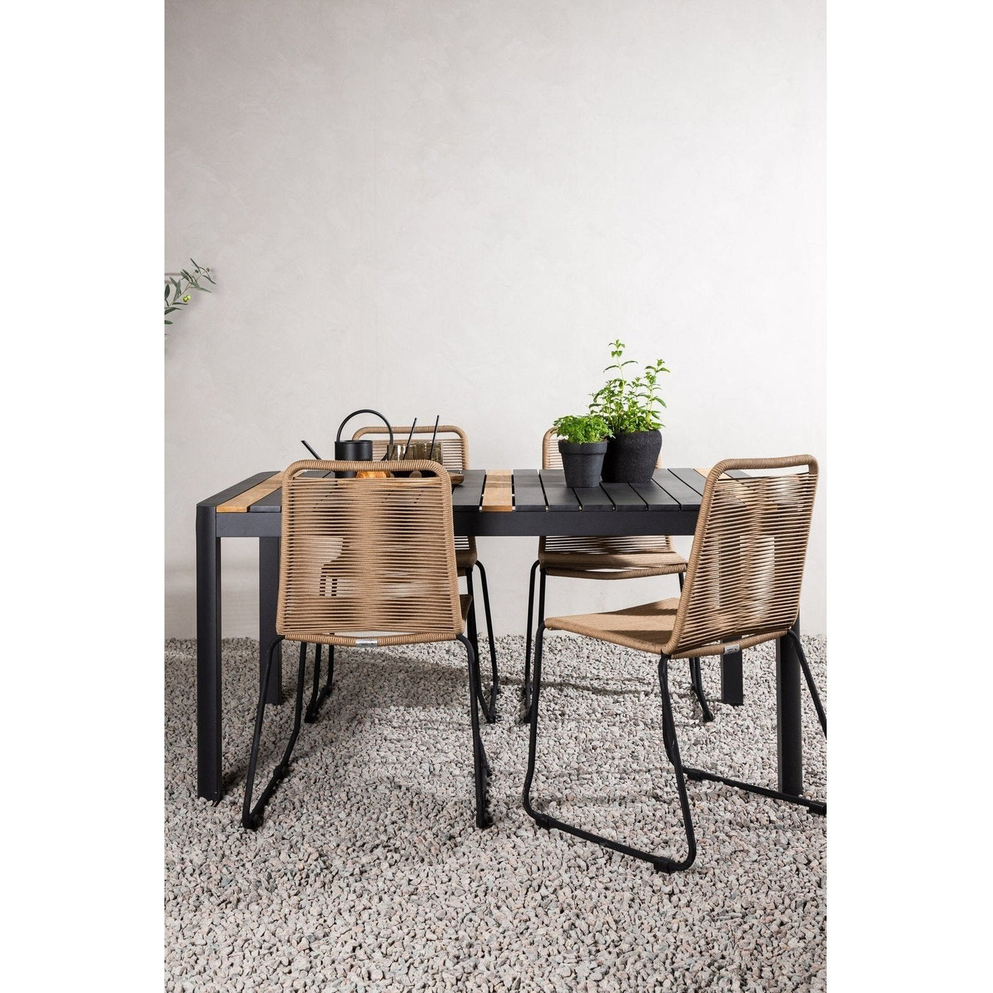 Togo Spisebord 150*100 + Lindos Venture Design Spisegruppe