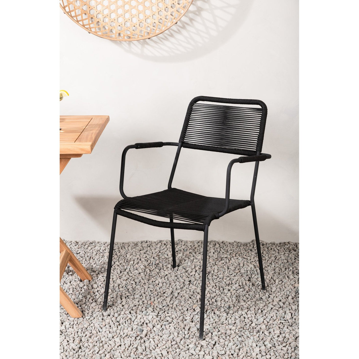 Kenya foldbart bord 70*70cm + Lindos Armstol Venture Design Spisegruppe