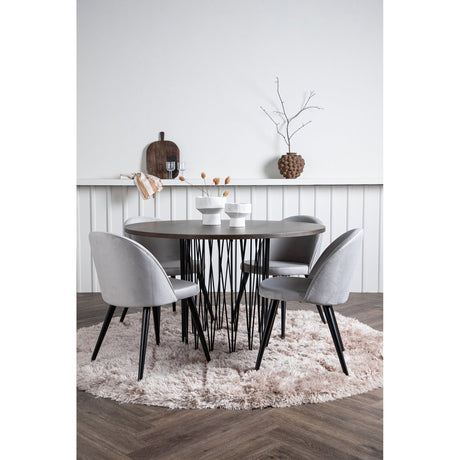 Stone rundt spisebord + Velvet spisestoler Venture Design Spisegruppe
