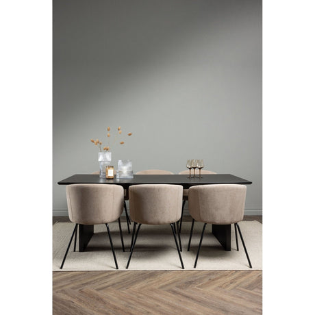 Vail spisebord + Berit stol Venture Design Spisegruppe