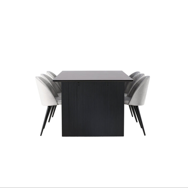 Vail spisebord + Velvet spisestoler Venture Design Spisegruppe