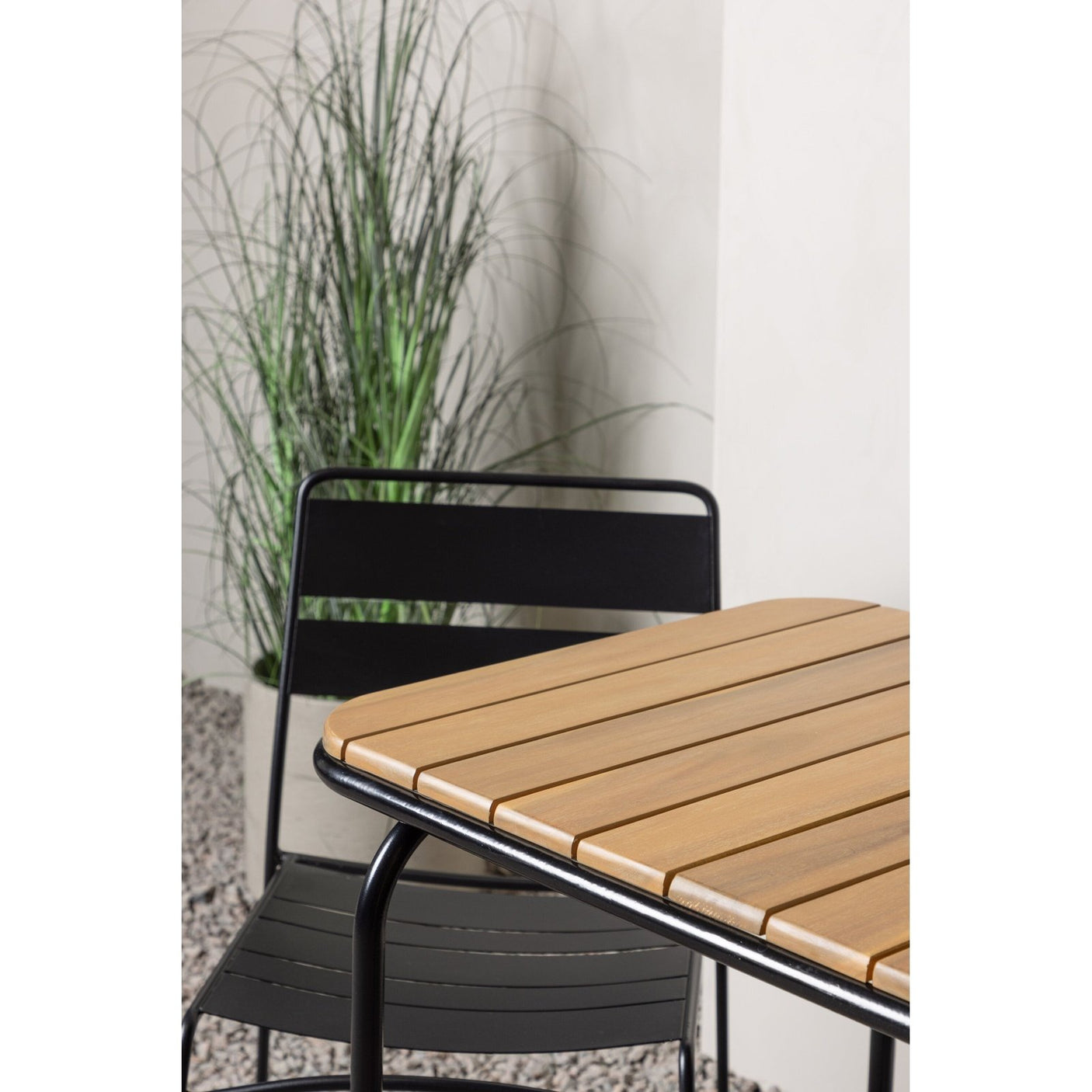 Holmbeck Cafébord 55*70*74 + Lina spisestoler Venture Design Spisegruppe