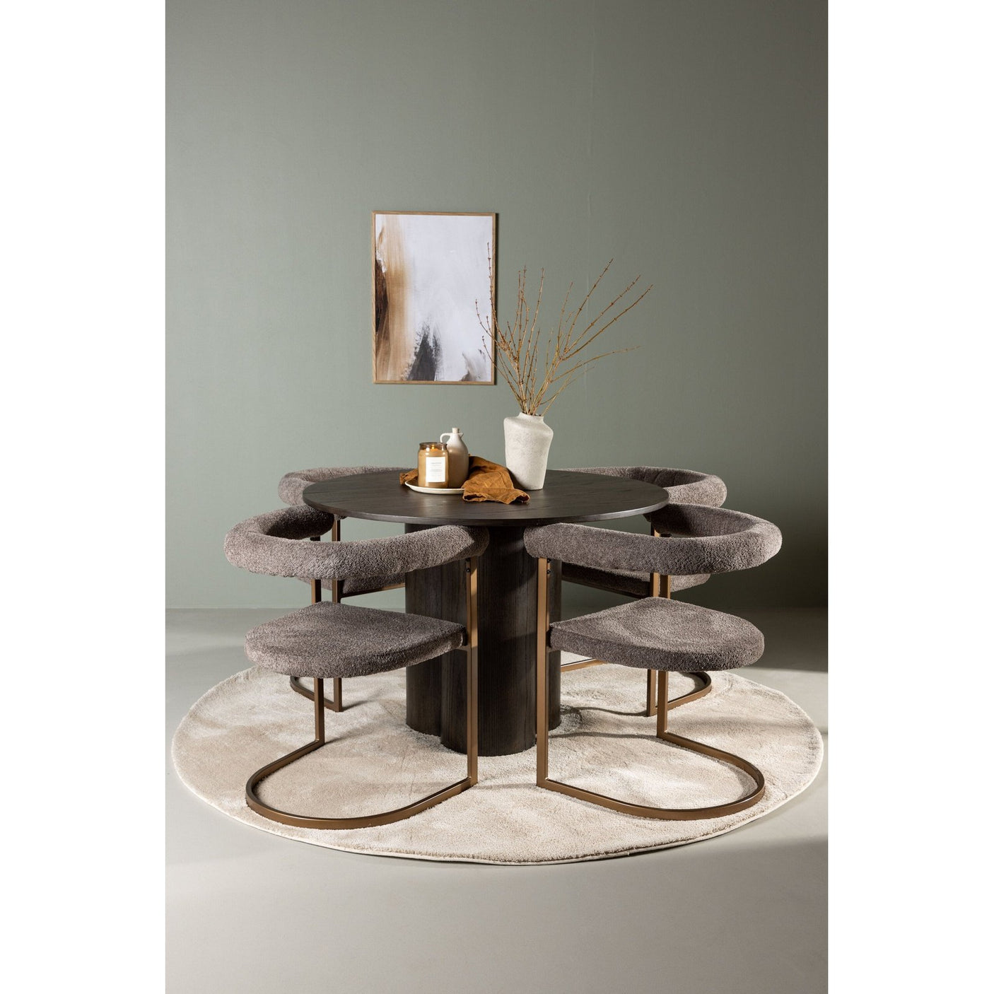 Olivia spisebord + Morning spisestoler Venture Design Spisegruppe