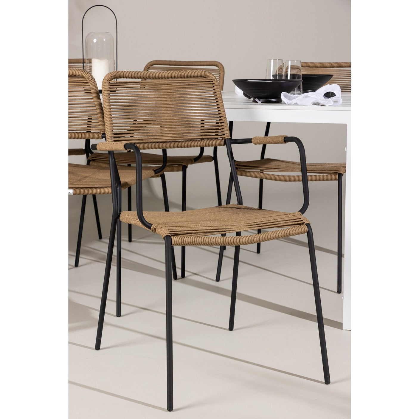 Break spisebord + Lindos Lenestol Venture Design Spisegruppe