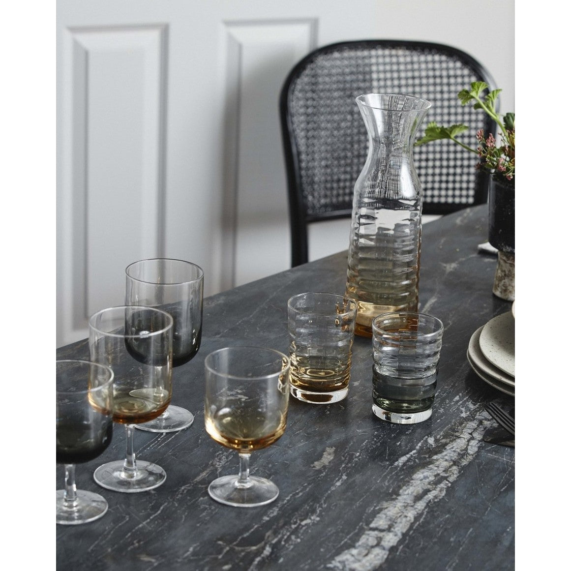 JOG vannglas - h10 cm - klart glass / ravgul Nordal GLASS/JUGS