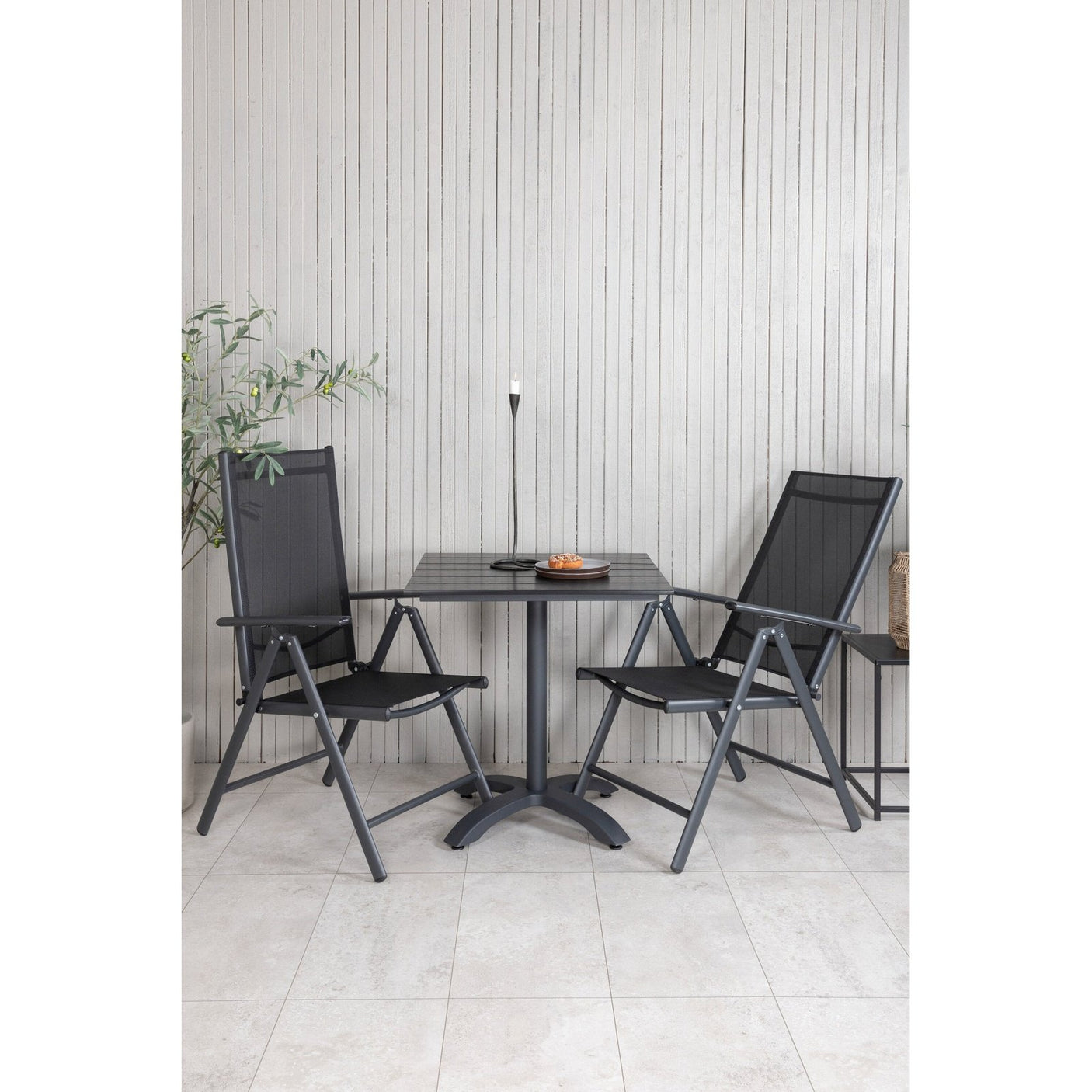 Colorado Cafébord 70*70 + Break stol Venture Design Spisegruppe