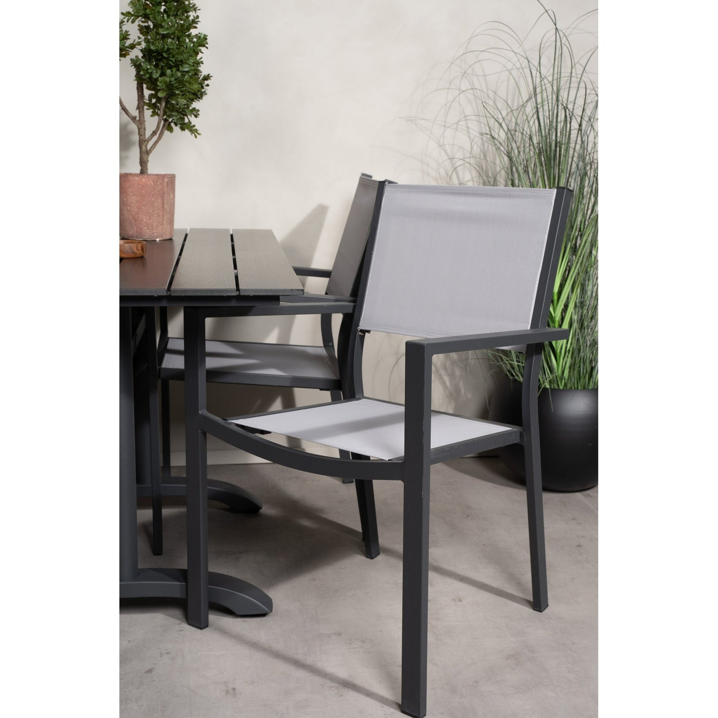Denver Café Table 120*70 + Copacabana Lenestol Venture Design Spisegruppe