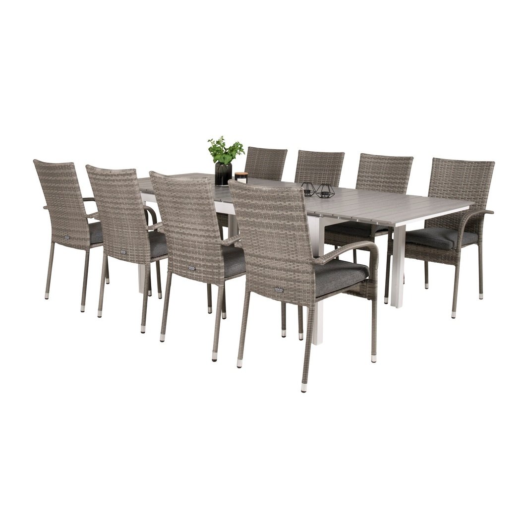 Levels bord 160/240 + Anna stoler Venture Design Spisegruppe
