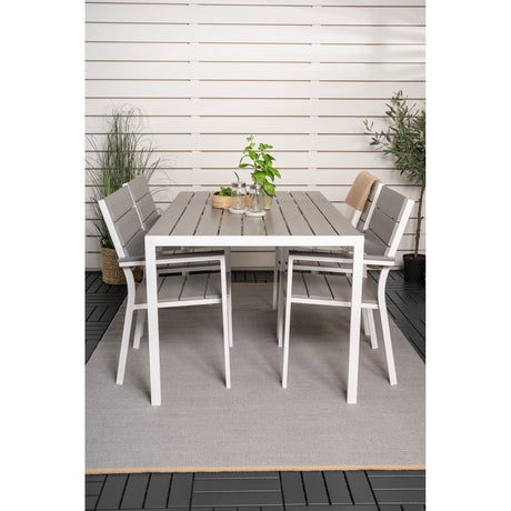 Break spisebord 150*90 + Levels stoler Venture Design Spisegruppe