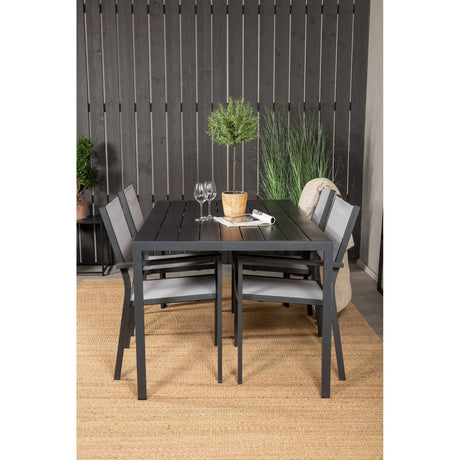 Break Dining Table 150*90 + Copacabana Lenestol Venture Design Spisegruppe