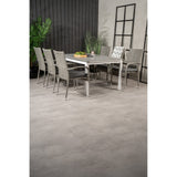 Levels bord 160/240 + Anna stoler Venture Design Spisegruppe