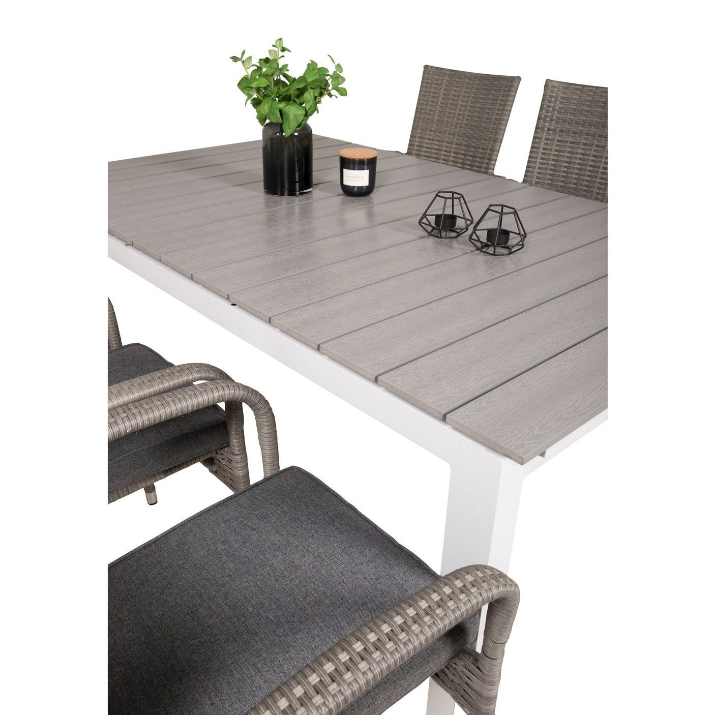 Levels bord 160/240 + Anna stoler Venture Design Spisegruppe