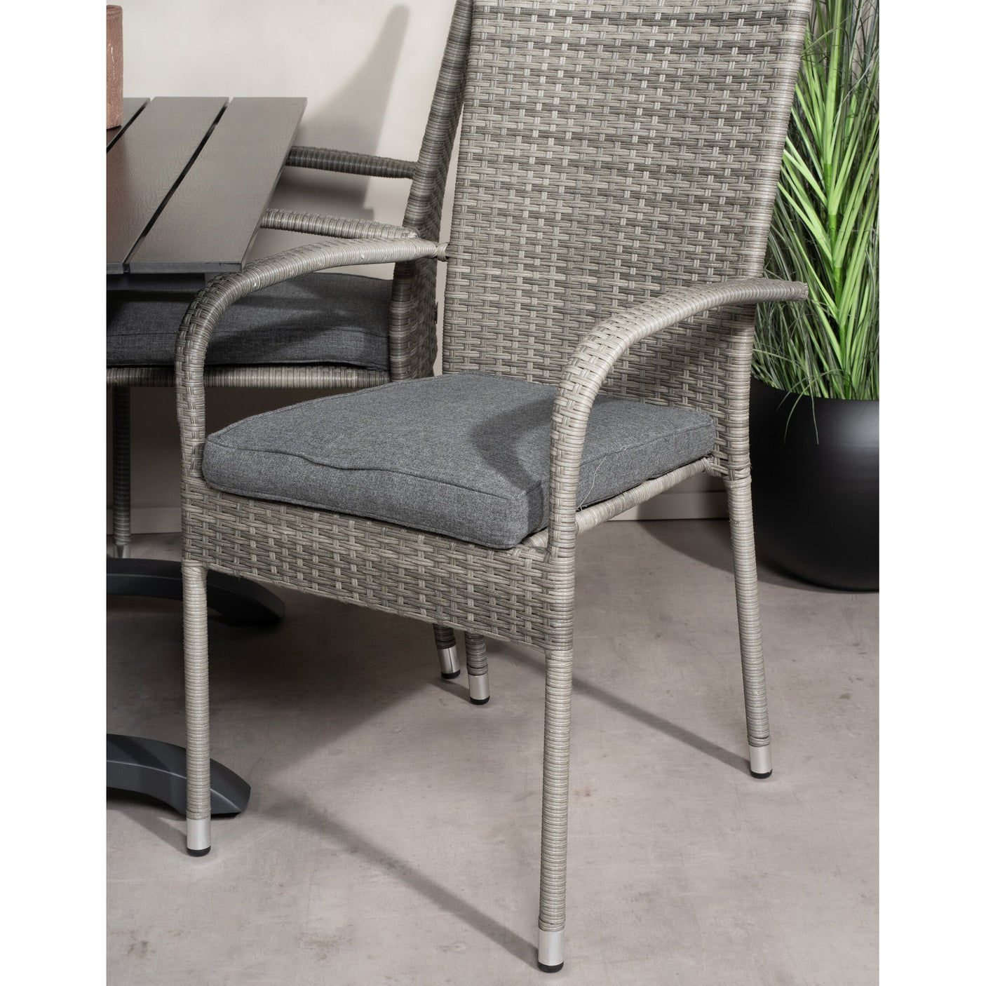 Denver Café Bord 120*70 + Anna Armstol Venture Design Spisegruppe