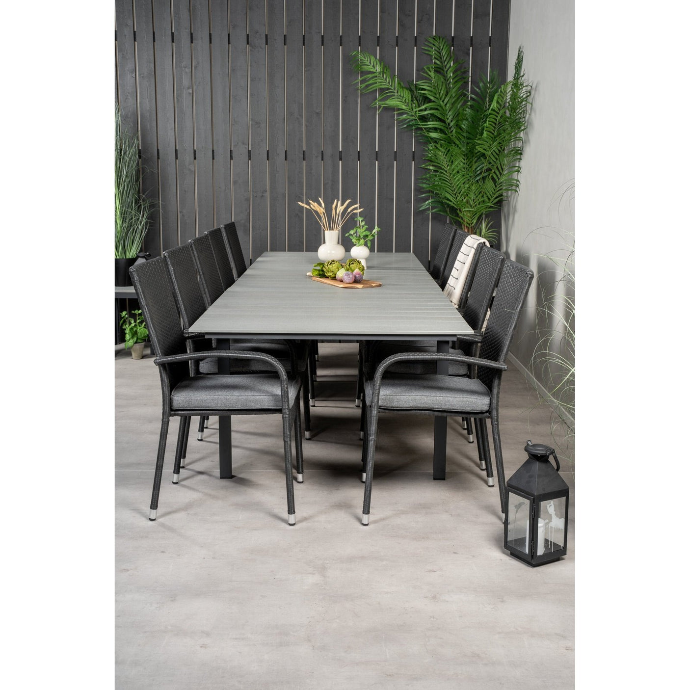 Levels bord 229/310/ Anna stoler 10 Venture Design Spisegruppe