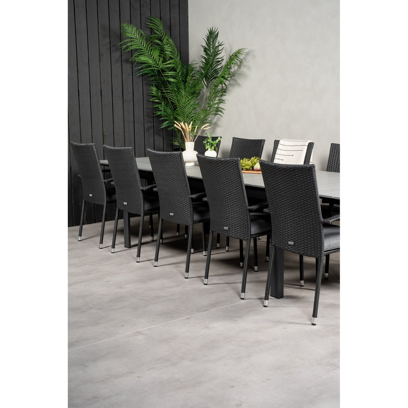 Levels bord 229/310/ Anna stoler 10 Venture Design Spisegruppe