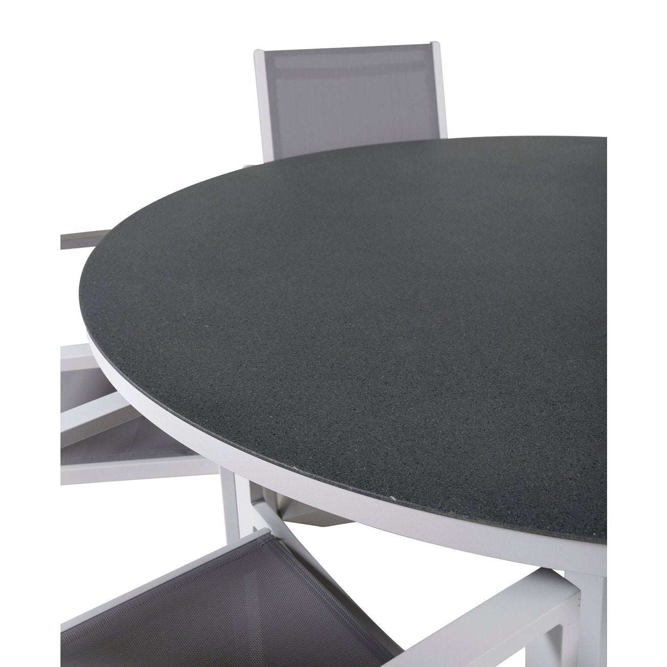 Copacabana Spisebord ø140 + Copacabana Armlenstol Venture Design Spisegruppe