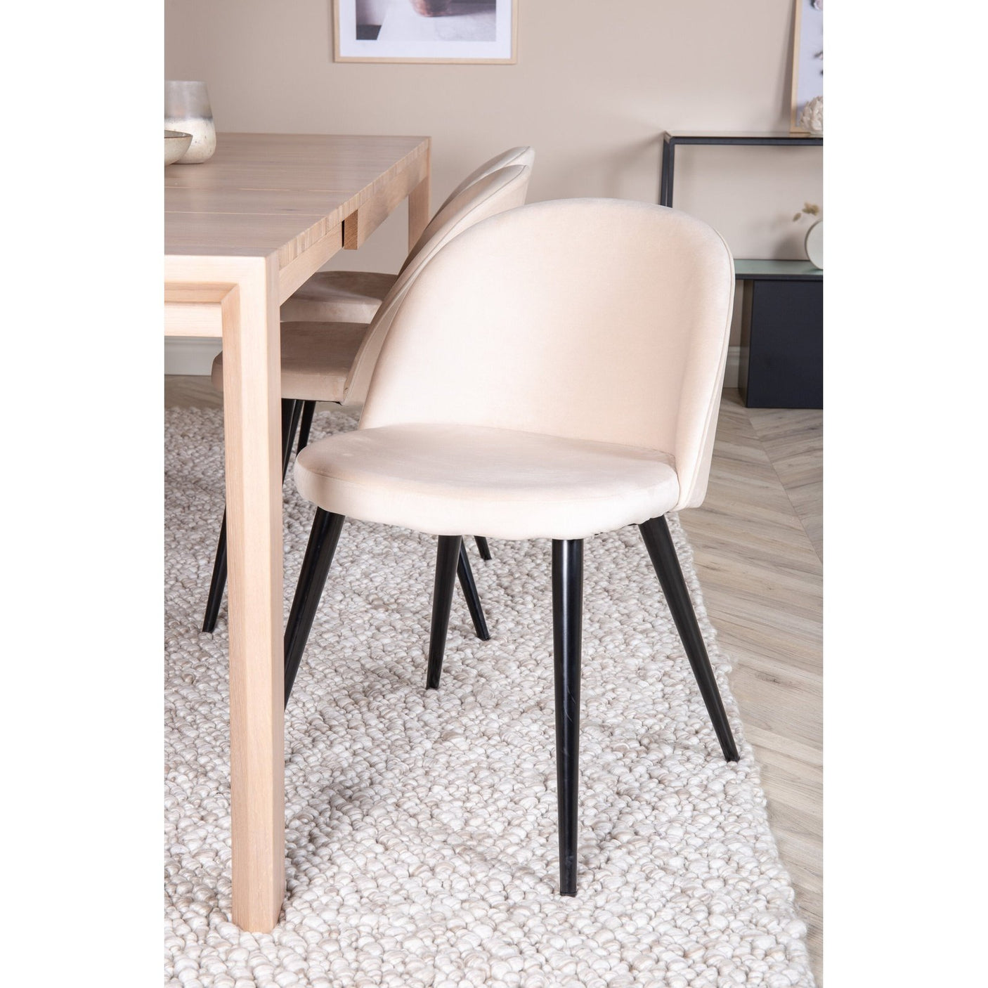 Slider Extention Table 170 +40 +40cm + Velvet spisestoler Venture Design Spisegruppe