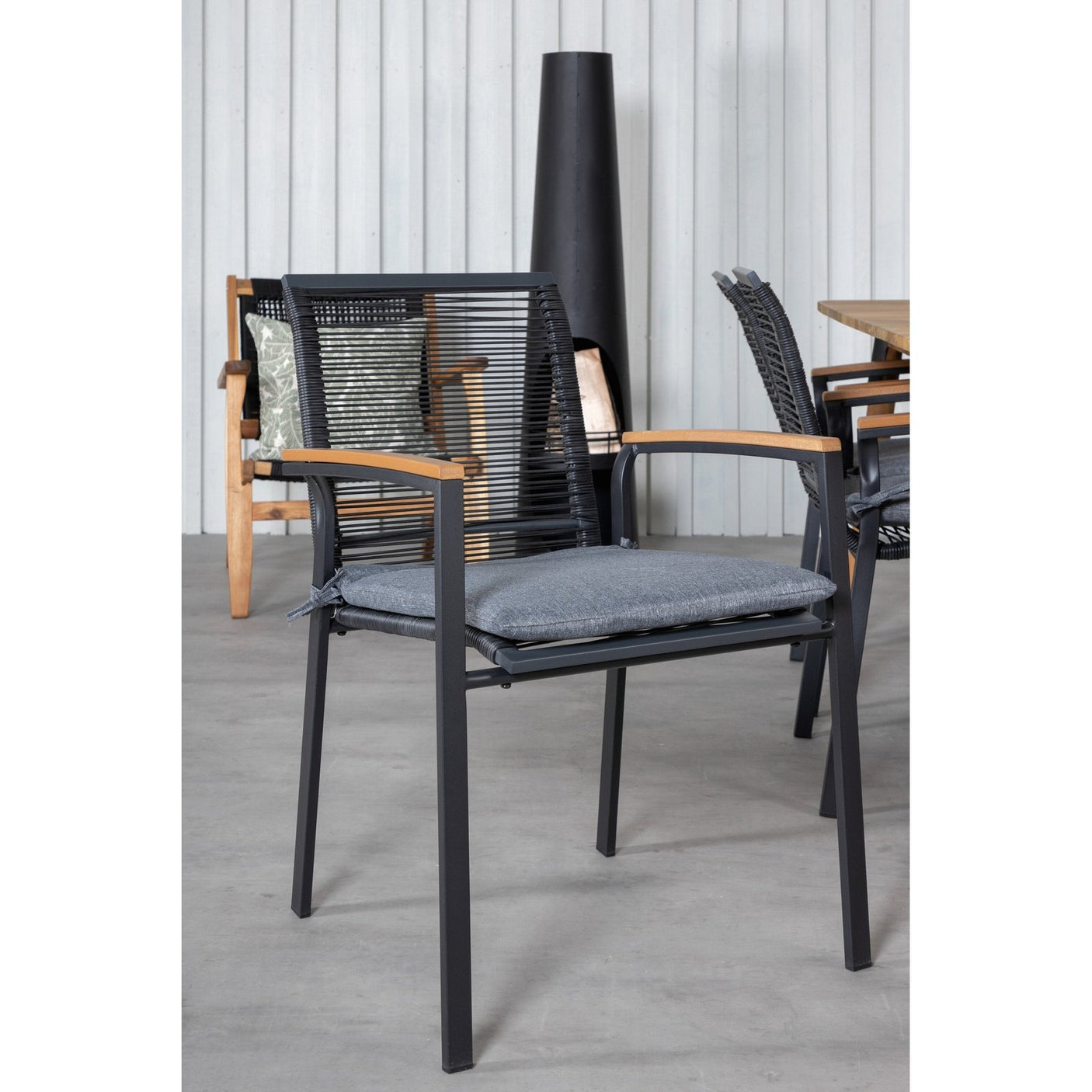 Julian spisebord 210*100cm + Dallas spisestoler Venture Design Spisegruppe
