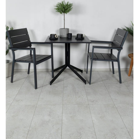 Way kafébord 70*70 + Levels stol Venture Design Spisegruppe