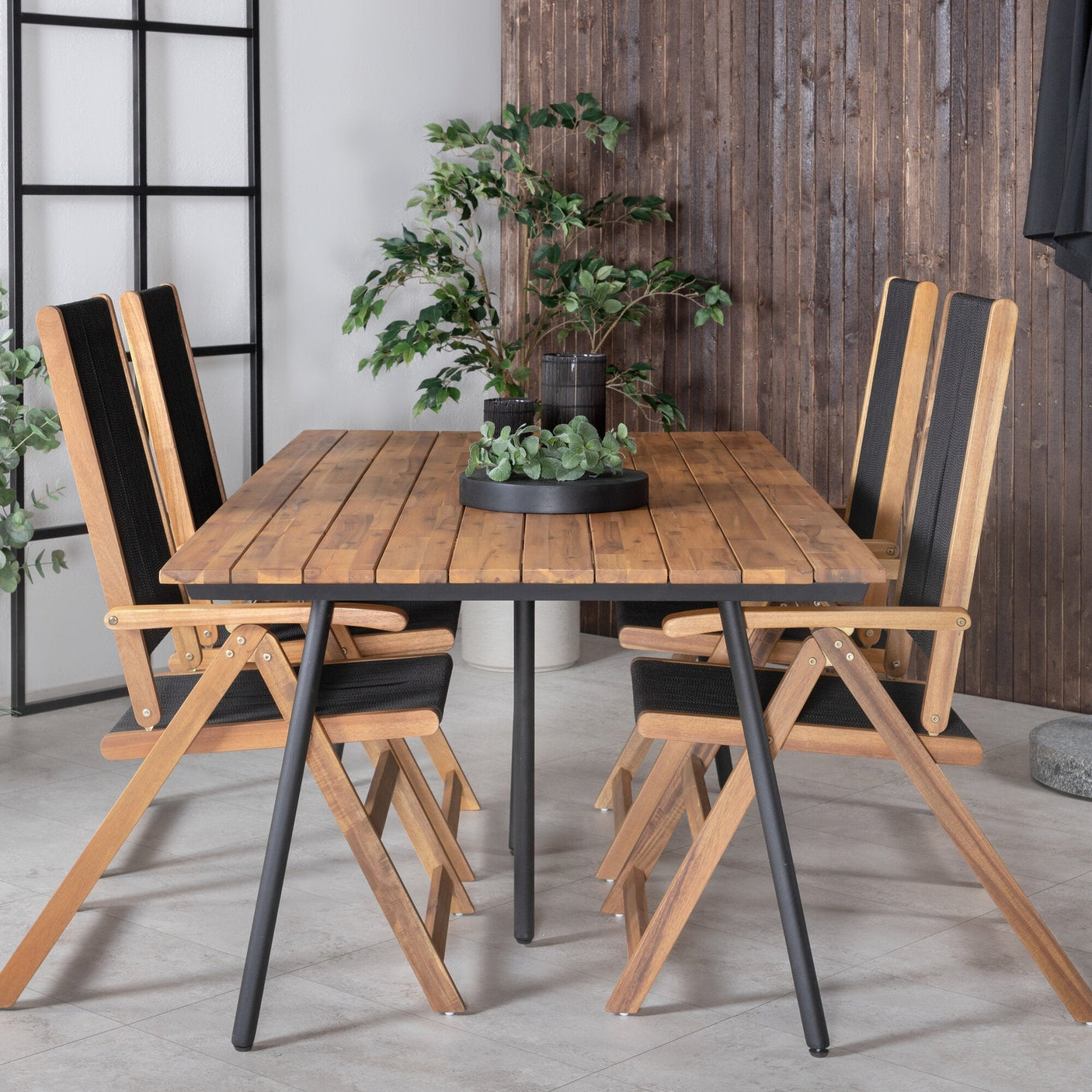 Chan spisebord 200cm + Liten John stol Venture Design Spisegruppe