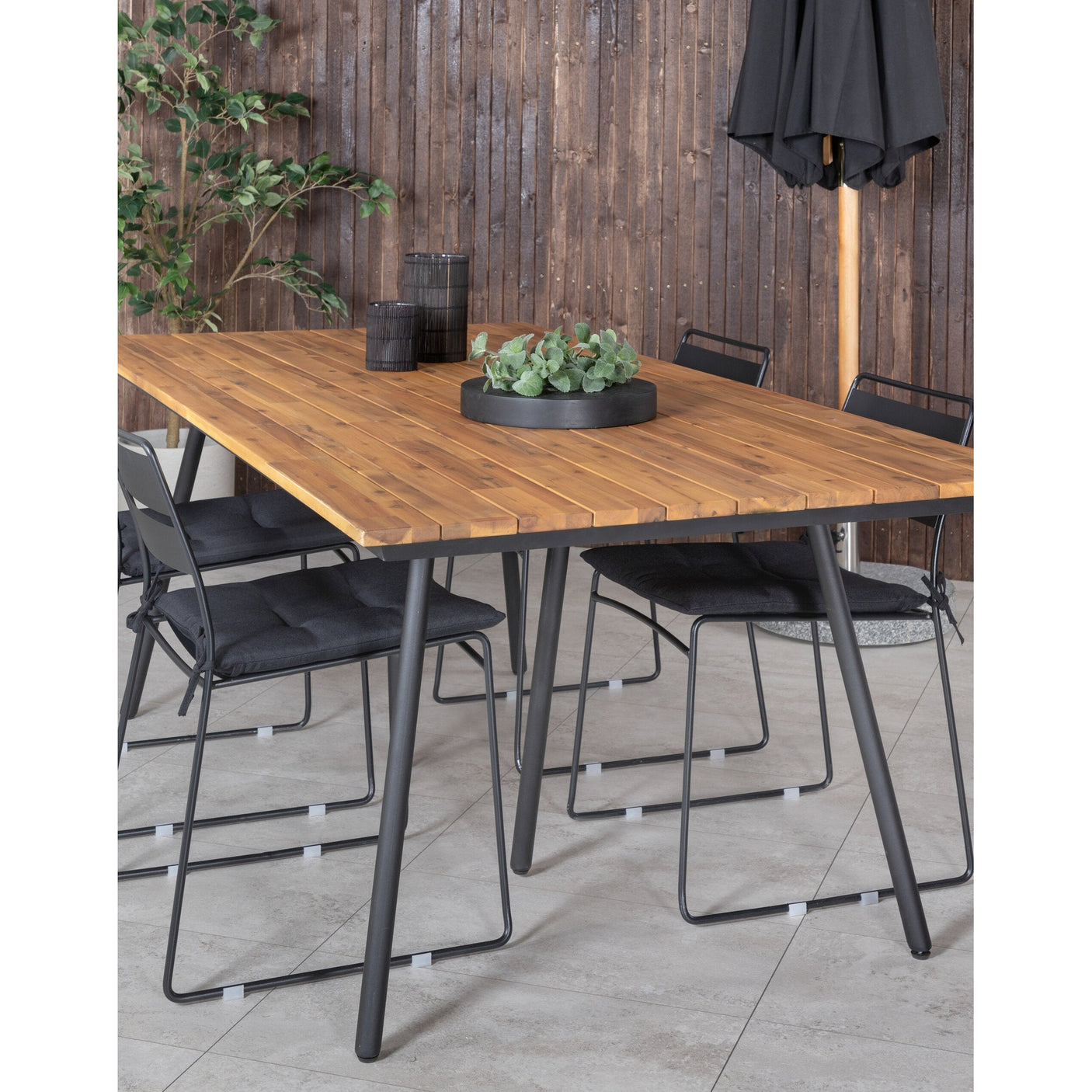 Chan spisebord 200cm + Lina spisestoler Venture Design Spisegruppe