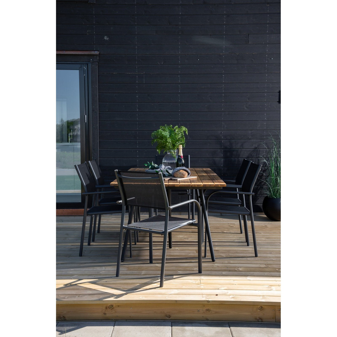 Chan spisebord 200cm + Santorini Armstol Venture Design Spisegruppe