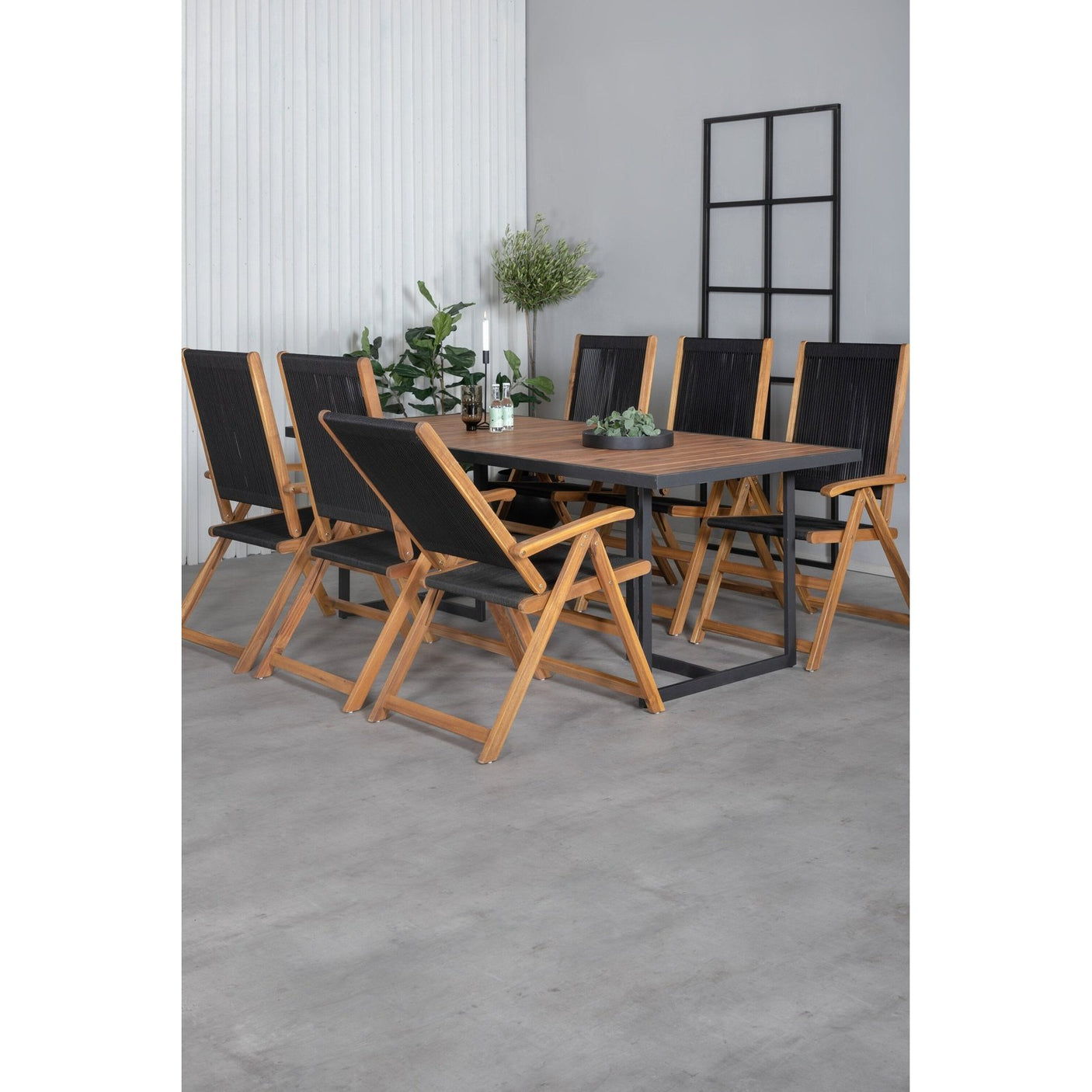 Khung spisebord/ 200*100cm + Liten John stol / Venture Design Spisegruppe