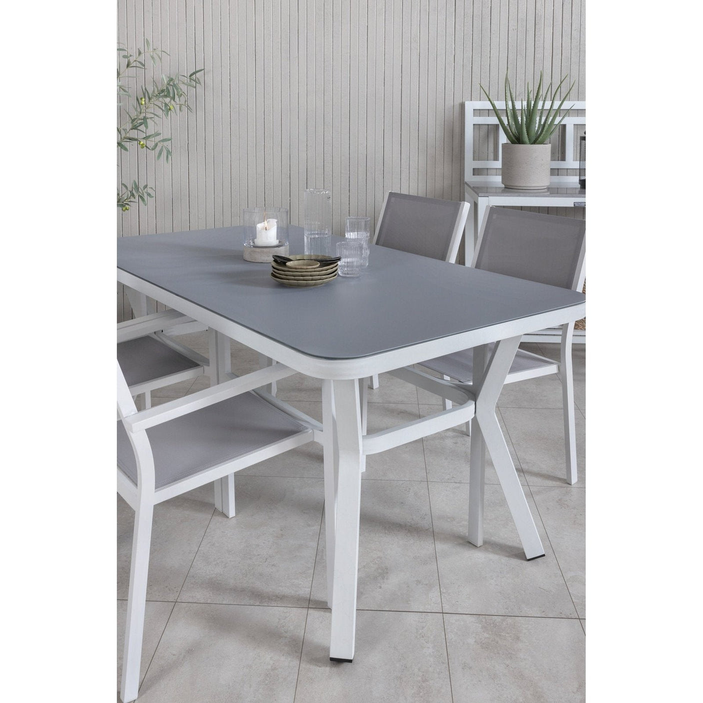 Virya spisebord lite bord + Copacabana Venture Design Spisegruppe