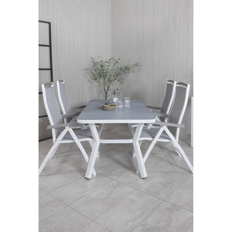 Virya spisebord lite bord + Albany stol Venture Design Spisegruppe